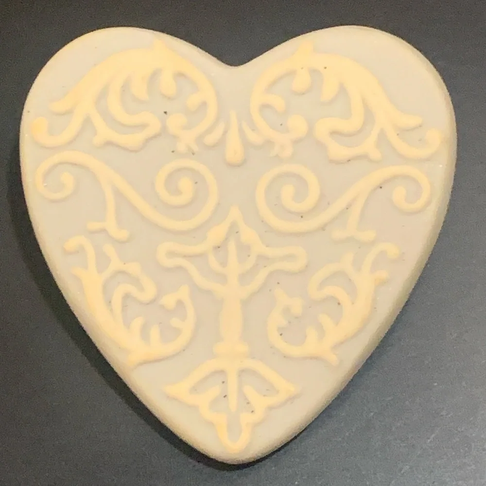 Vtg Wedgewood Victorian Revival Bone China Porcelain Heart Scroll Brooch Pin
